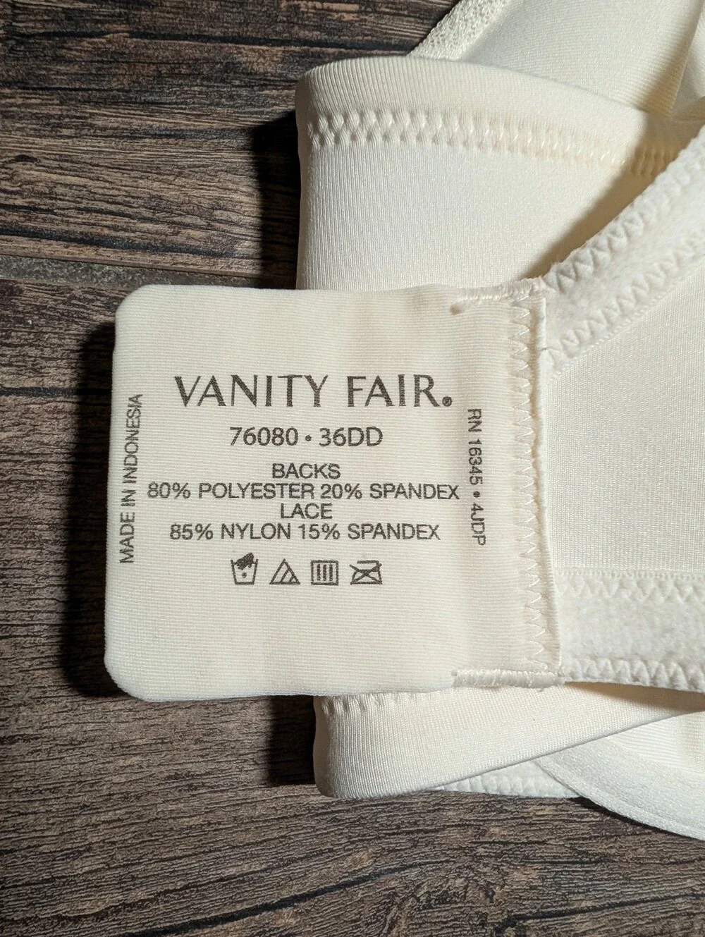 Vanity Fair Beauty Back Smoothing Minimizer Bra 36DD Ivory Style#76080 NWOT